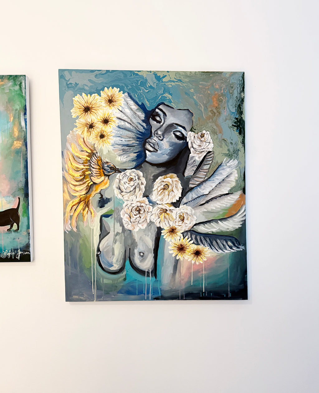 Handmålad tavla – Free | Harmonisk kraft i brons & pastell