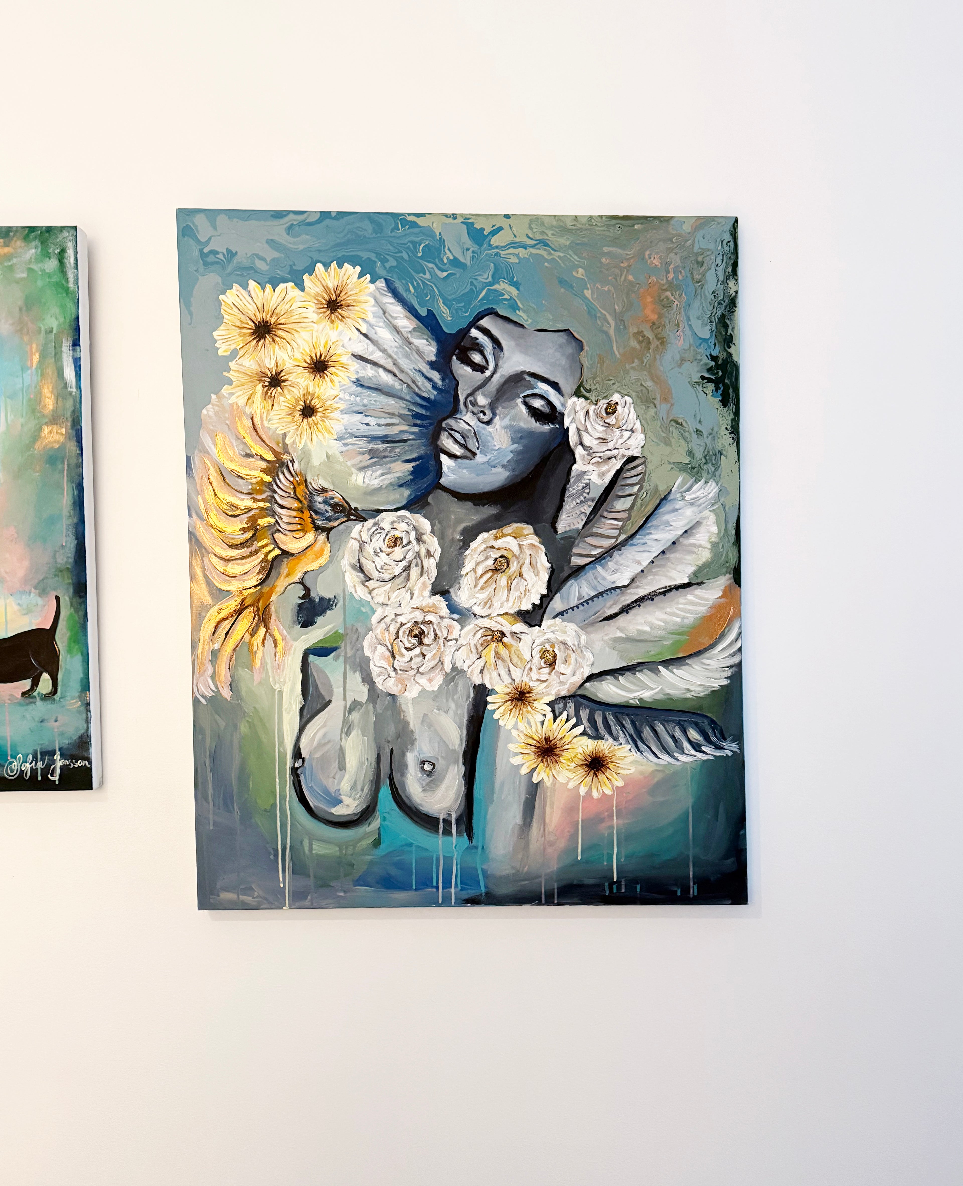 Handmålad tavla – Free | Harmonisk kraft i brons & pastell